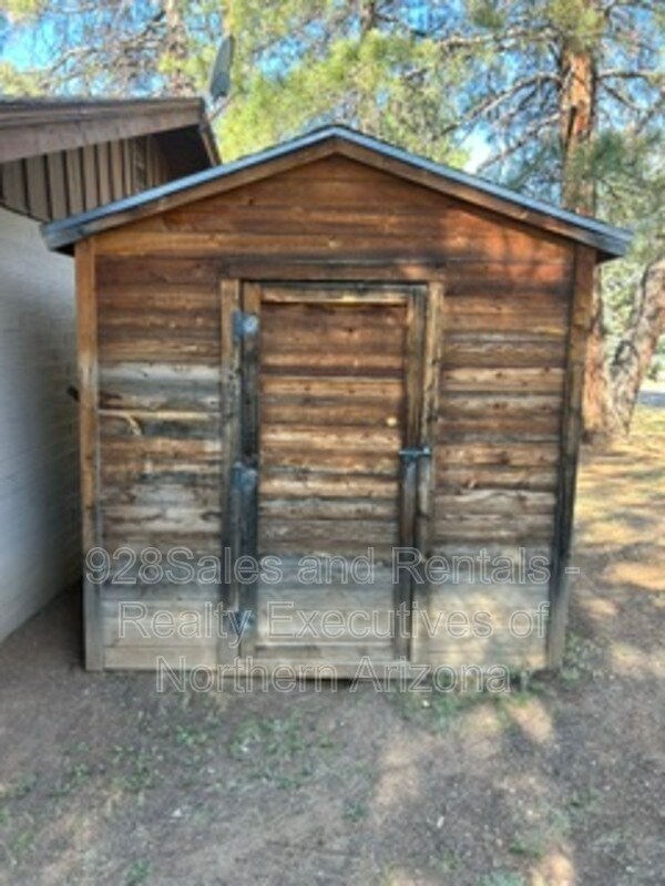 Building Photo - 3406 Pima Dr