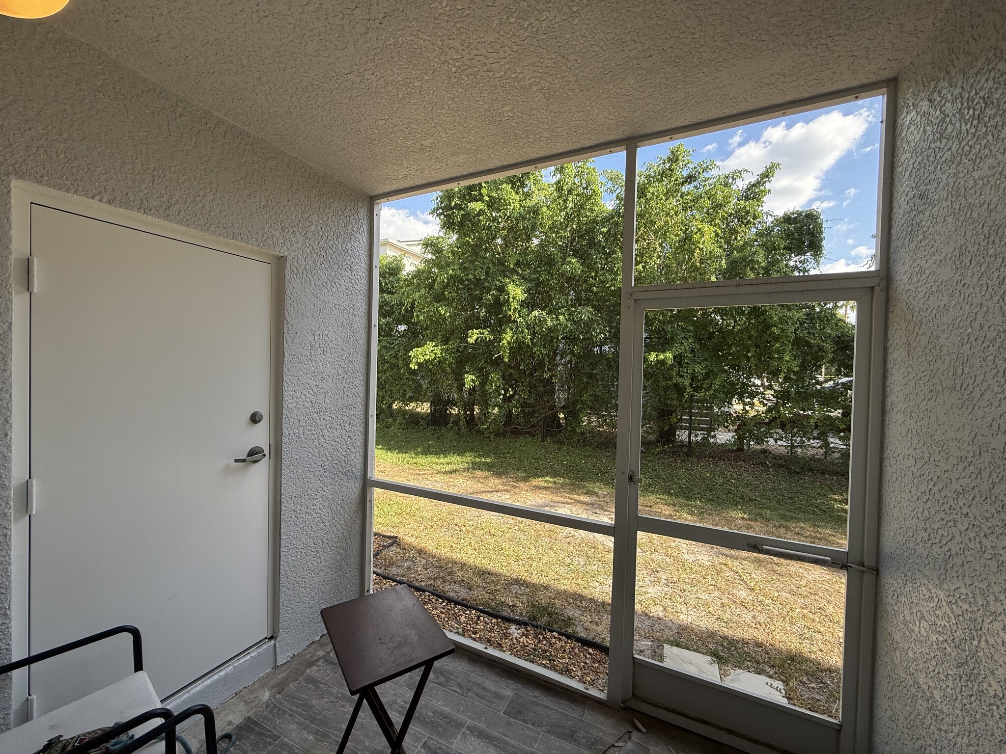 Building Photo - 8380 Bernwood Cove Loop