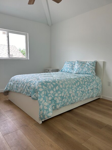 Building Photo - 1217 Salvia Ln