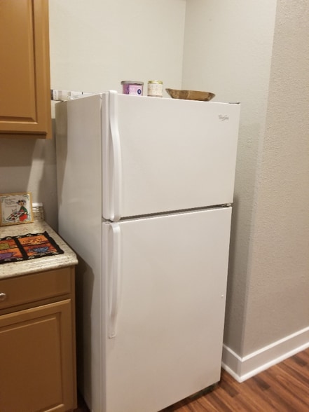 Building Photo - 3311 E 19th St