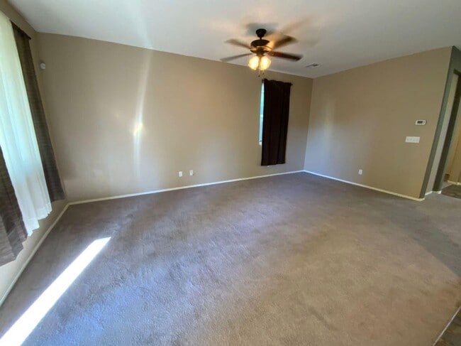Building Photo - STUNNING 3 BEDROOM, 2.5 BATH HOME IN NORTHWEST LAS VEGAS!