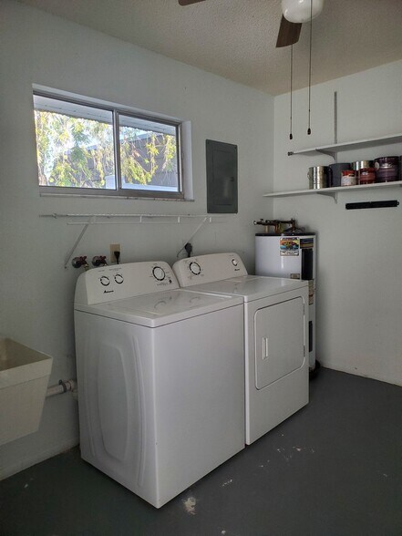 Building Photo - 3820 Blue Stone Way