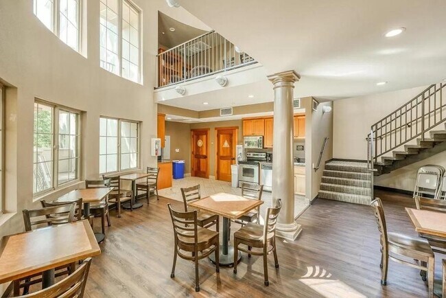 clubhouse - 1315 Alma Ave