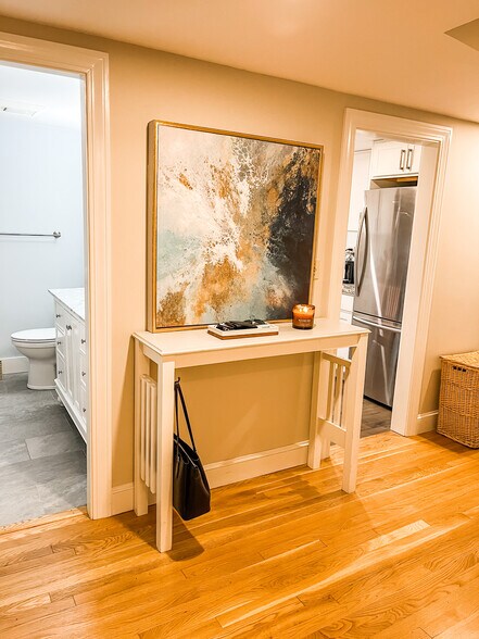 Hall outside bathroom - 64 Foreside Rd