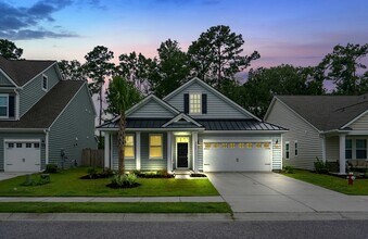 Building Photo - Remarkable 3 BR/ 2 BA Home With Solar Panels