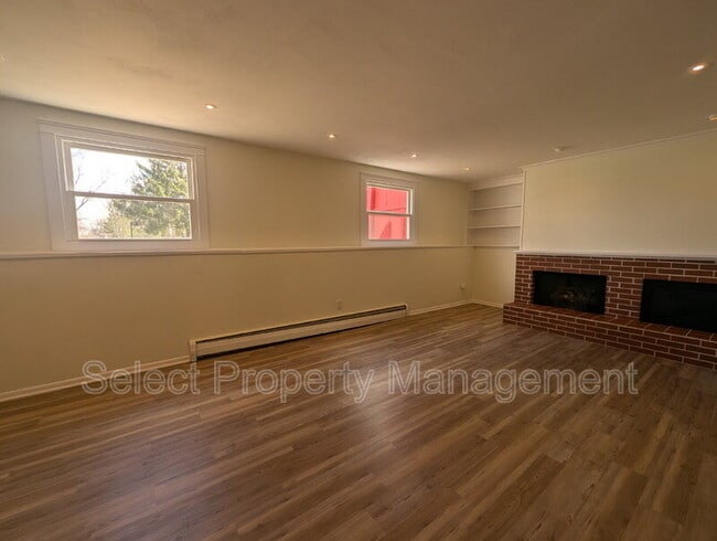 Building Photo - 3226 Arrowwood Dr