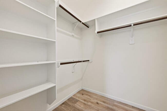 Building Photo - 24431 Ranchwood Springs Ln