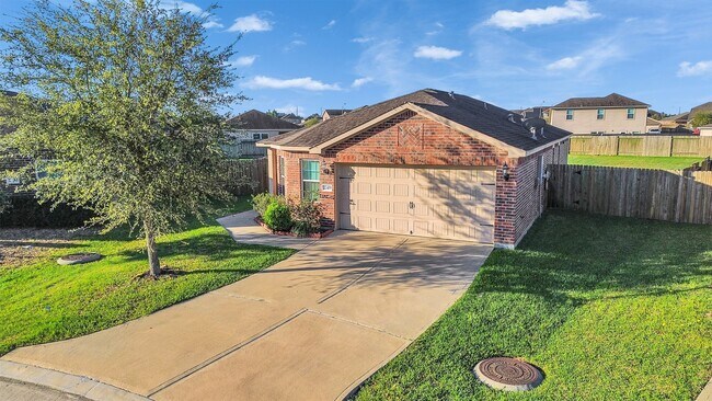Building Photo - 22419 Iron Mill Dr