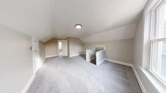 Building Photo - Old Brooklyn Area - 3 Bedroom Single Famil...