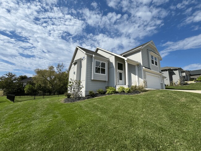 Building Photo - 11014 S Millstone Dr