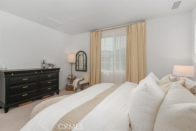 Building Photo - 32600 Manhattan Ave