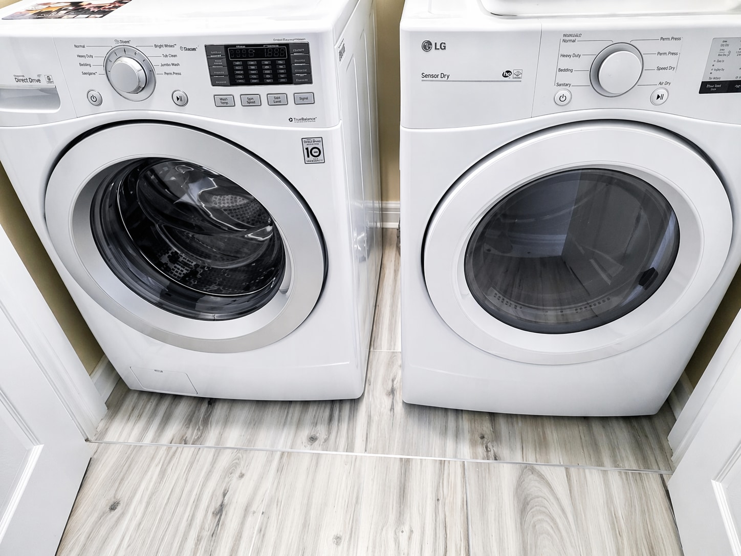 In unit washer and dryer - 401 16th St NW