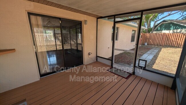 Building Photo - 3441 Thunderbird Ave