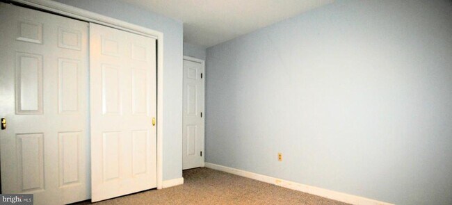 Building Photo - 1506 Chain Bridge Ct