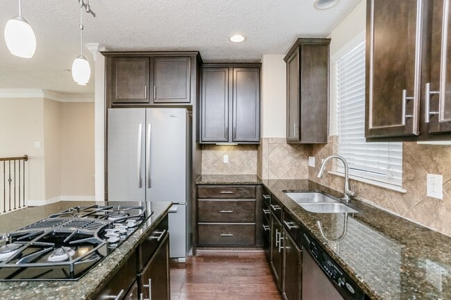 Building Photo - 10658 Clearview Villa Pl