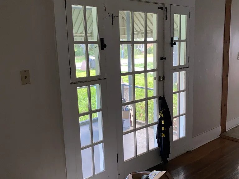 Building Photo - 4187 Hyacinth Ave