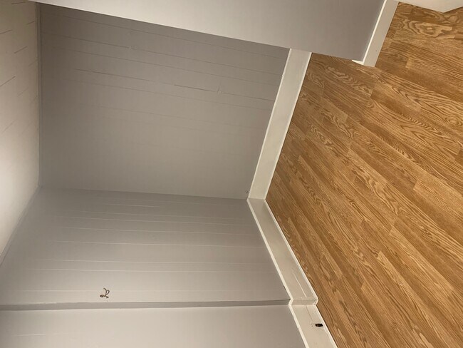 Building Photo - 29 Church St