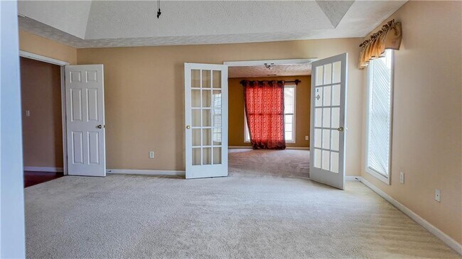 Building Photo - 2760 Rusticwood Dr SW