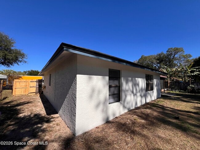 Building Photo - 1456 Reed St NW