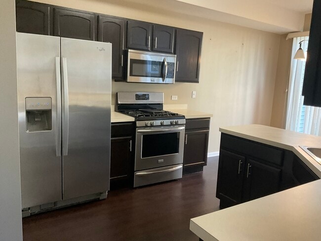 Building Photo - 3248 Bromley Ln