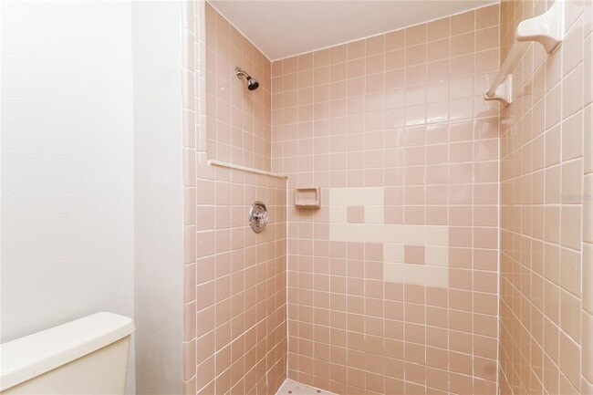 Building Photo - 900 Brennam Pl