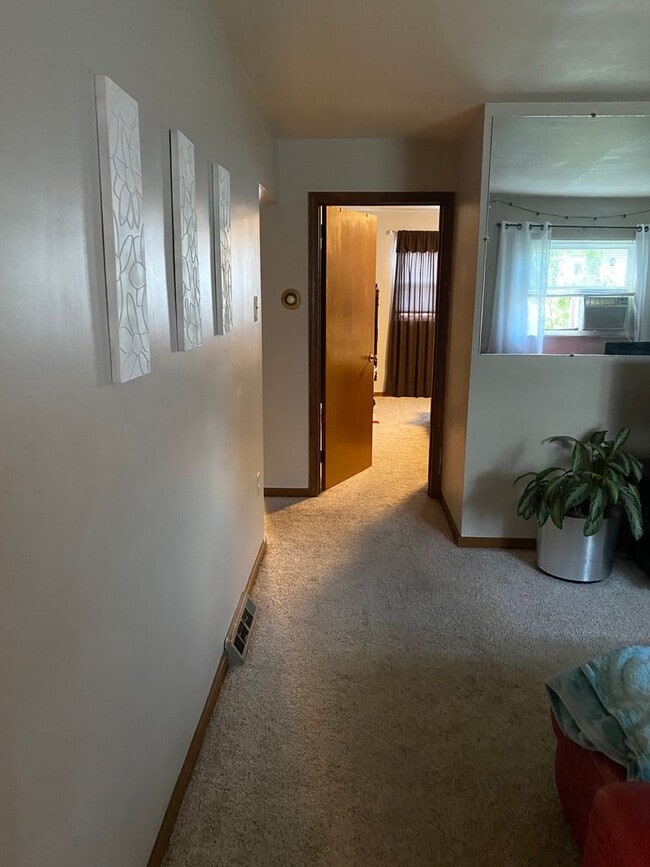 Building Photo - 5128 Keystone St