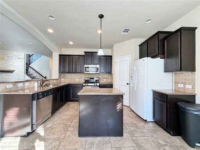 Building Photo - 12604 Kate Ln