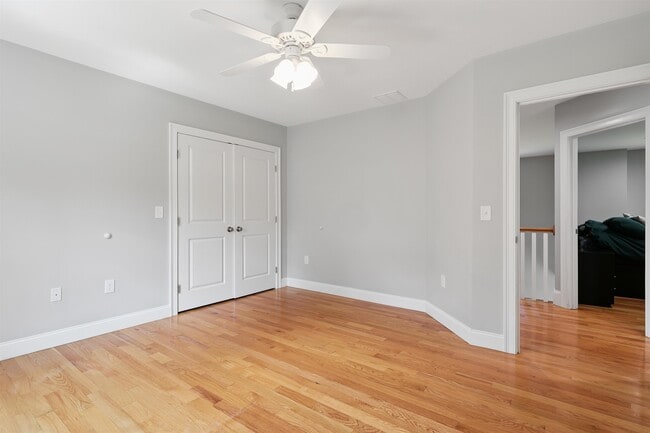 Building Photo - 22 Austin Ln