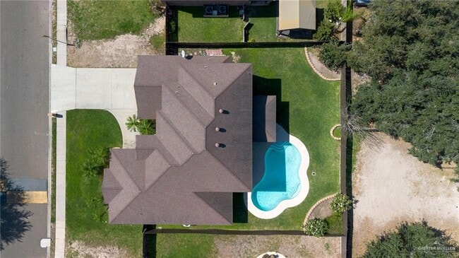 Building Photo - 29 Nicole Dr