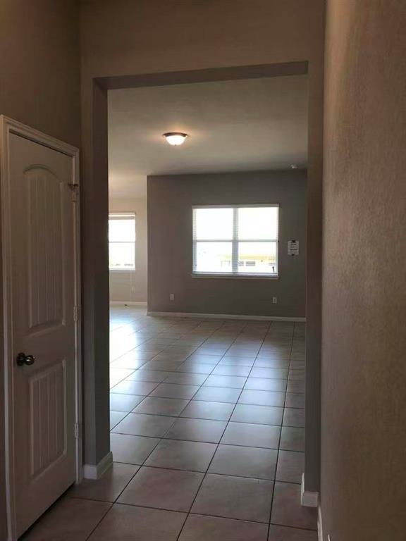 Building Photo - 6516 Ranchito Dr