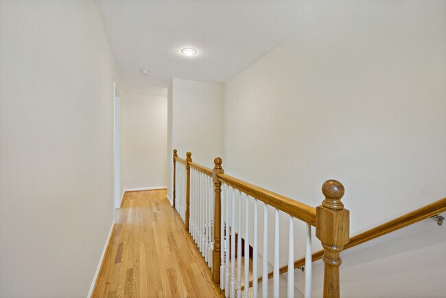 Building Photo - 6505 Columbia Pike