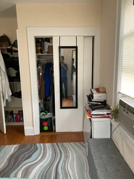 Building Photo - 326-1 Wayne St