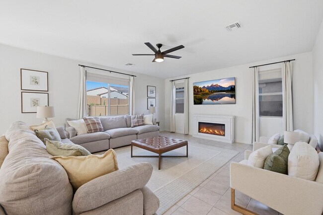 Building Photo - 20234 W Turney Ave