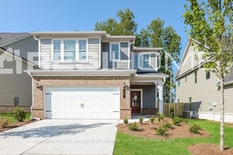 Building Photo - 372 Phaeton Ln