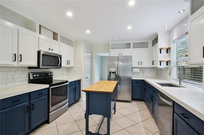 Building Photo - 5153 Clearpoint Dr