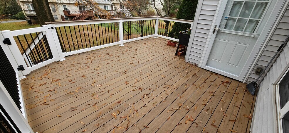 Building Photo - 34 Degas Cir