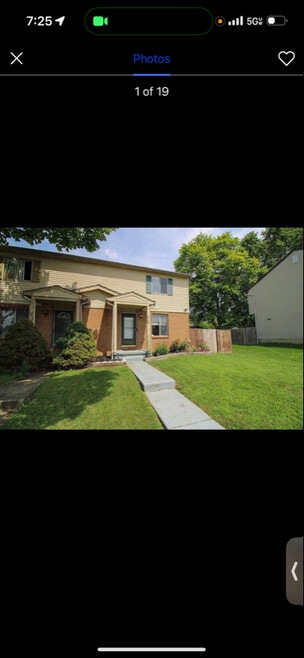 Building Photo - 5768 Bellport Ct