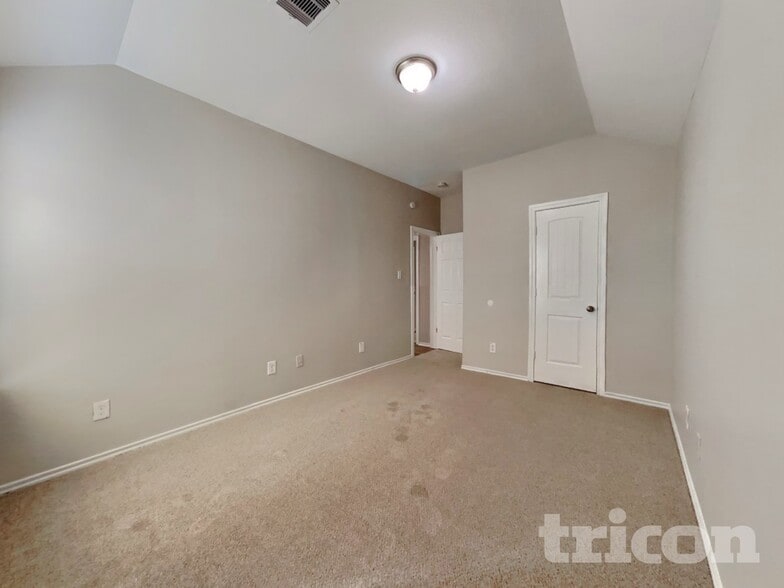 Building Photo - 1411 Seagler Pond Ln