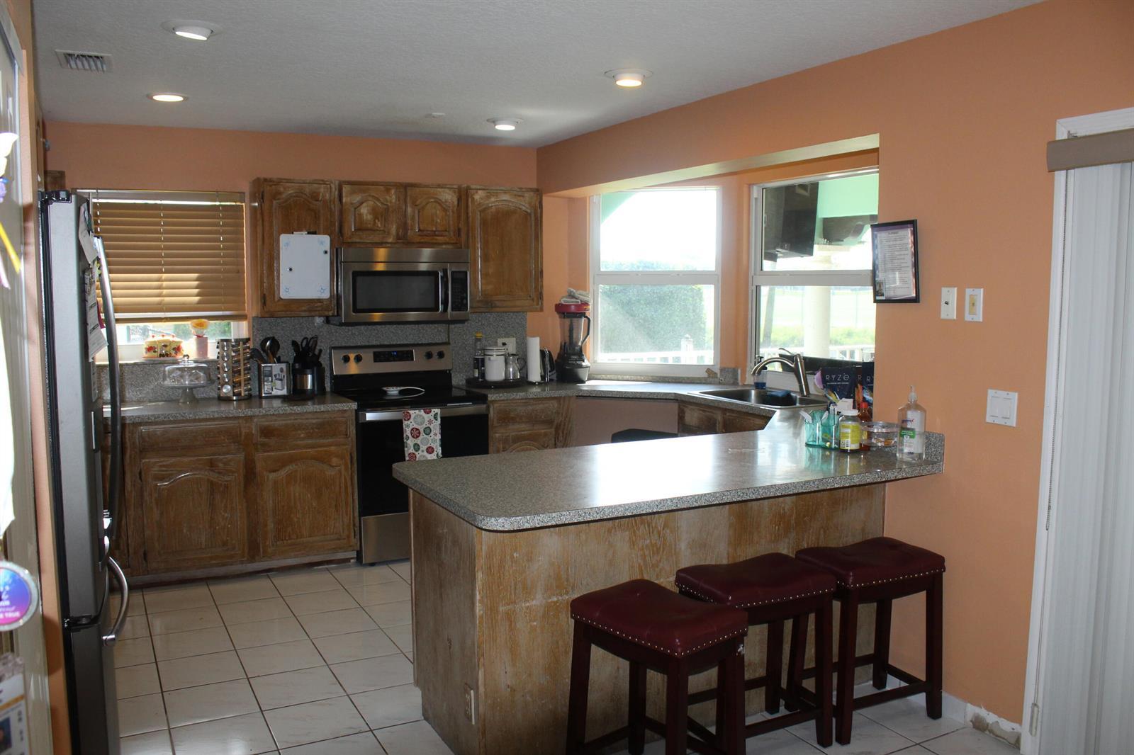 Building Photo - 13847 Geranium Pl