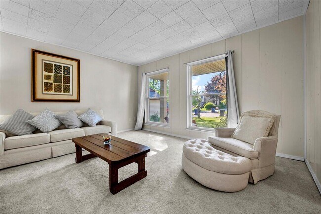Building Photo - 6155 Porteridge Ln