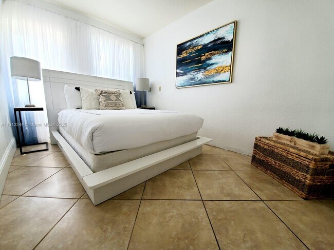 Building Photo - 302 Balboa St