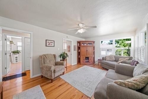 Building Photo - 612 Orange Grove Way