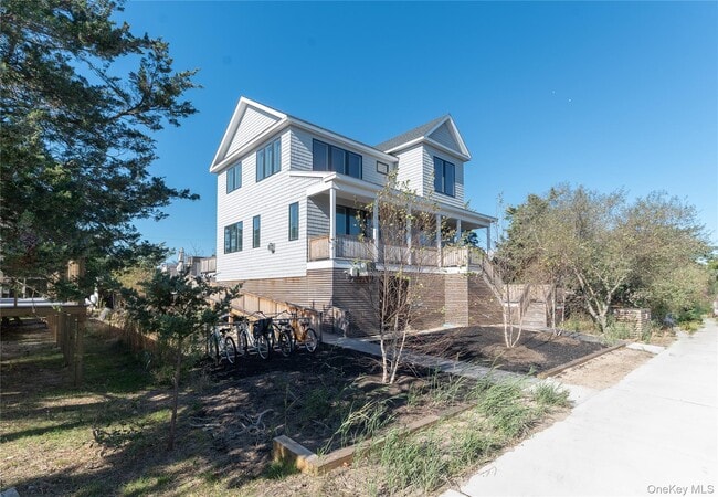 Building Photo - 44 Island Walk