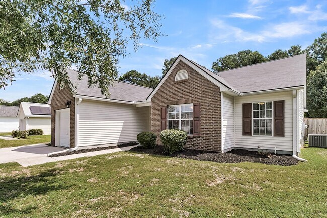 Building Photo - 124 Dovetail Cir