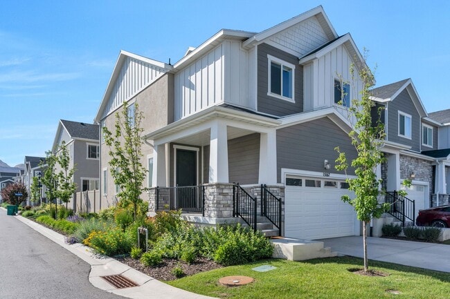 Building Photo - 15167 S Wild Horse Wy