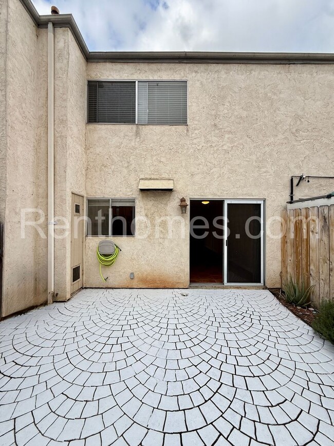 Building Photo - 7679 Stalmer St