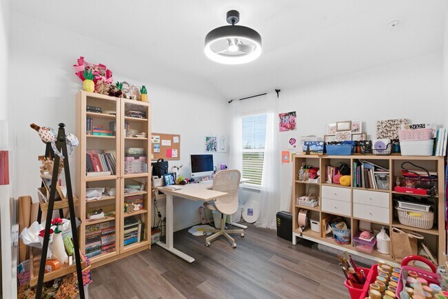 Building Photo - 322 Coral Drift Ct