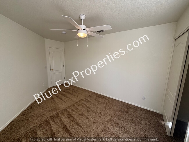 Building Photo - 8587 N Cantora Way