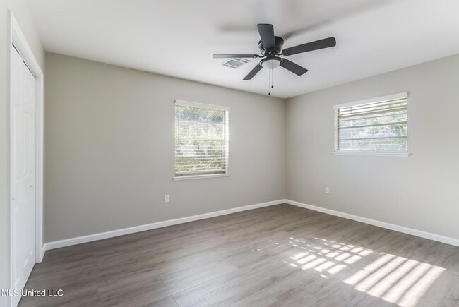 Building Photo - 1003 Wilson Dr