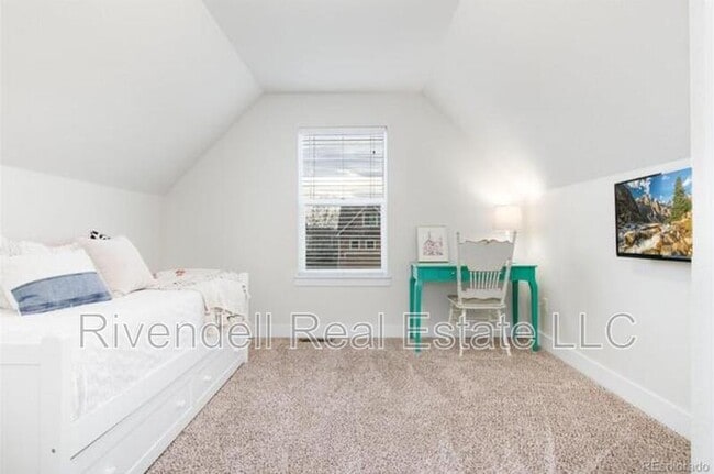 Building Photo - 278 Calhoun Cir